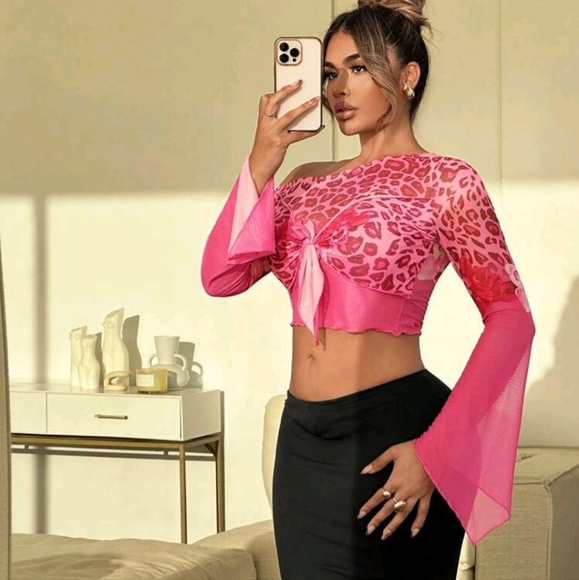 1pc Fitted Floral & Leopard Print One-Shoulder Blouse - Picture 2 of 4